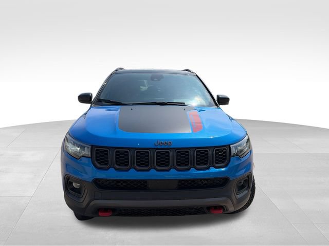 Used 2026 Jeep Compass Trailhawk AWD/4WD image 9