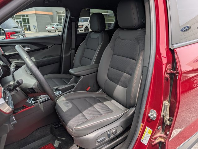 Used 2023 Chevrolet TrailBlazer RS w/ Convenience Package image 10
