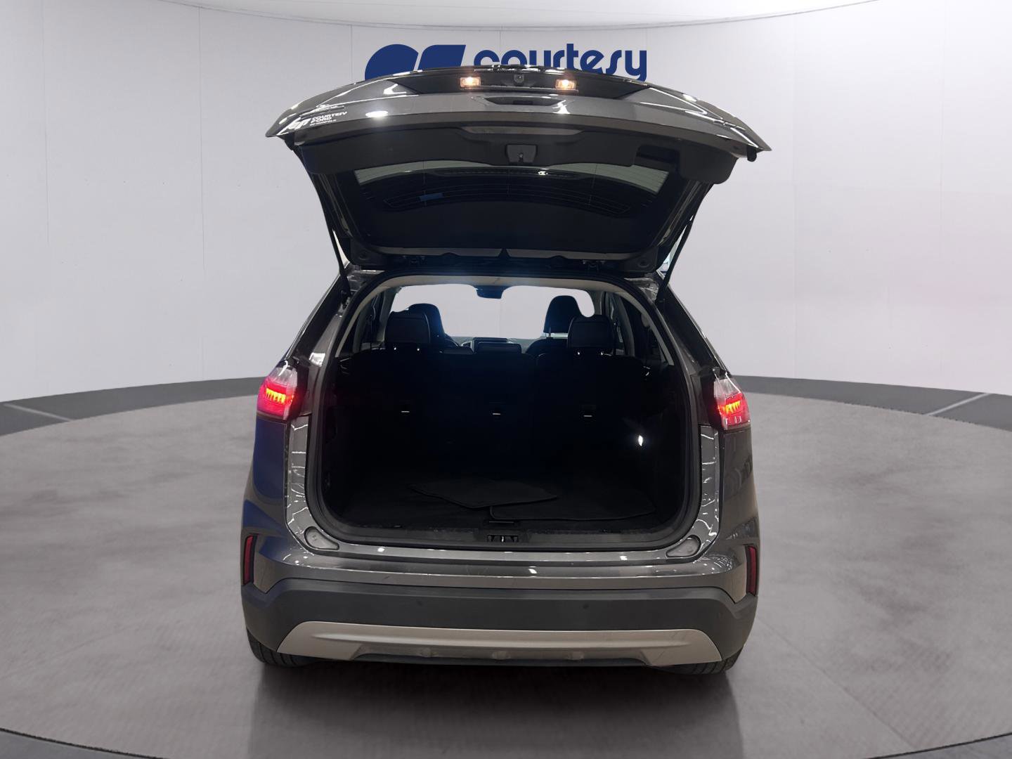 Certified 2024 Ford Edge SEL image 25