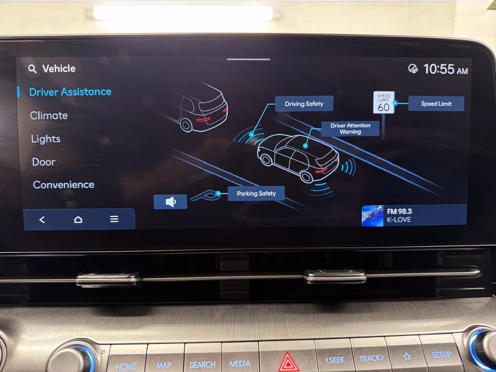 Used 2025 Hyundai Kona SEL FWD image 29