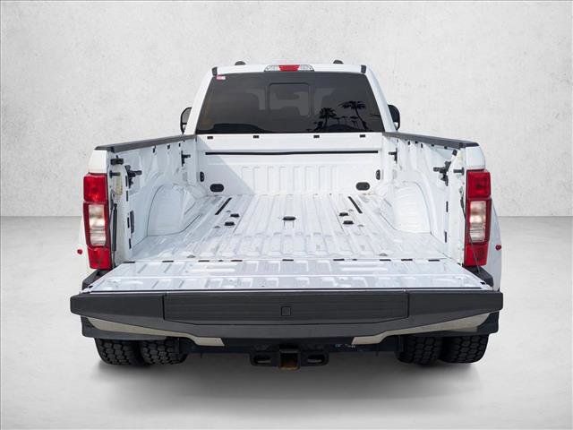 Certified 2022 Ford F450 XLT w/ XLT Premium Package image 6