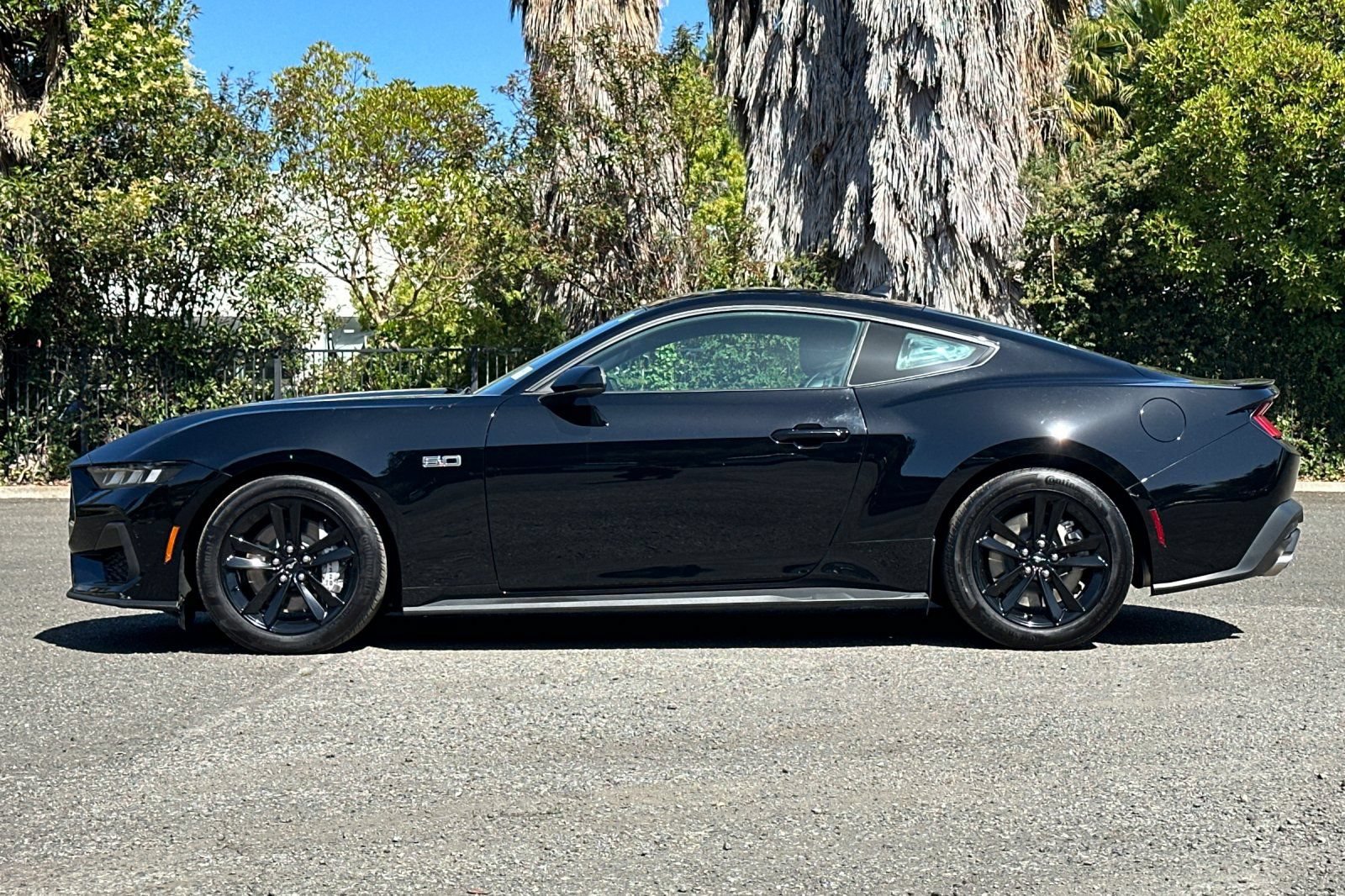 Certified 2024 Ford Mustang GT RWD image 7