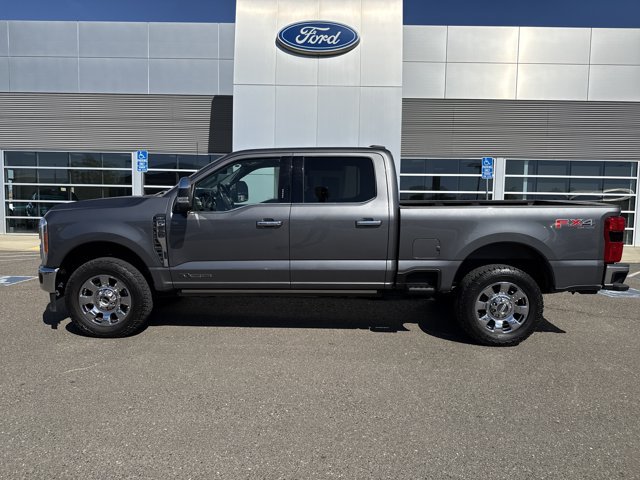Certified 2023 Ford F250 Lariat w/ Lariat Ultimate Package AWD/4WD image 2