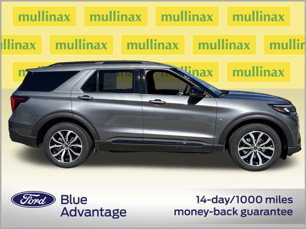 Certified 2025 Ford Explorer ST-Line w/ Premium Package video 2