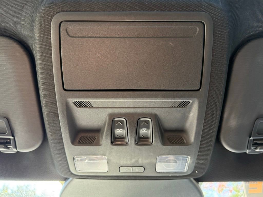 Certified 2023 Ford Escape ST-Line Select w/ Tech Pack #2 image 13