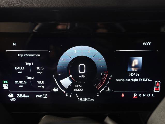 Used 2025 GMC Yukon XL AT4 Ultimate image 14