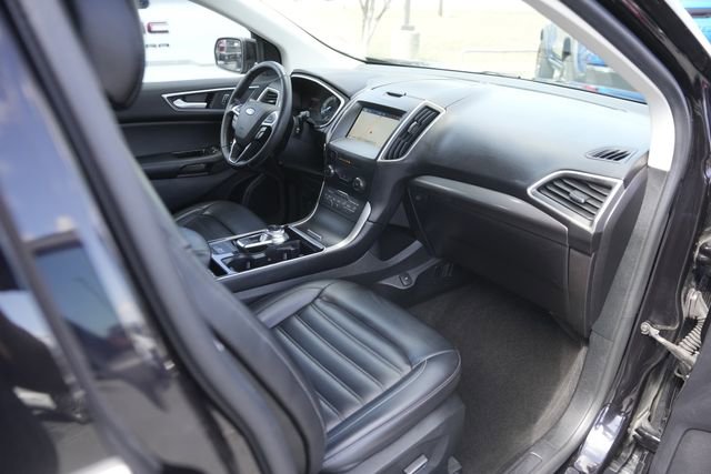 Certified 2019 Ford Edge SEL w/ Equipment Group 201A image 17