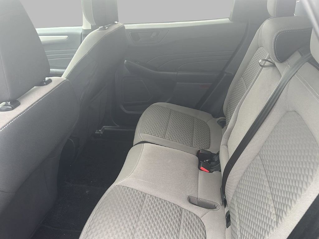 Certified 2022 Ford Escape SE w/ Convenience Package image 9