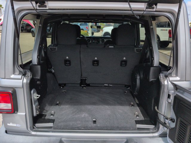 Used 2021 Jeep Wrangler Unlimited Sport AWD/4WD image 13