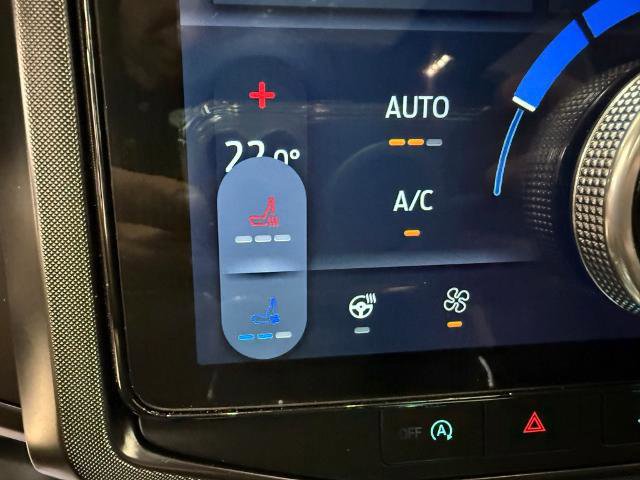 Certified 2023 Ford Expedition Platinum image 18