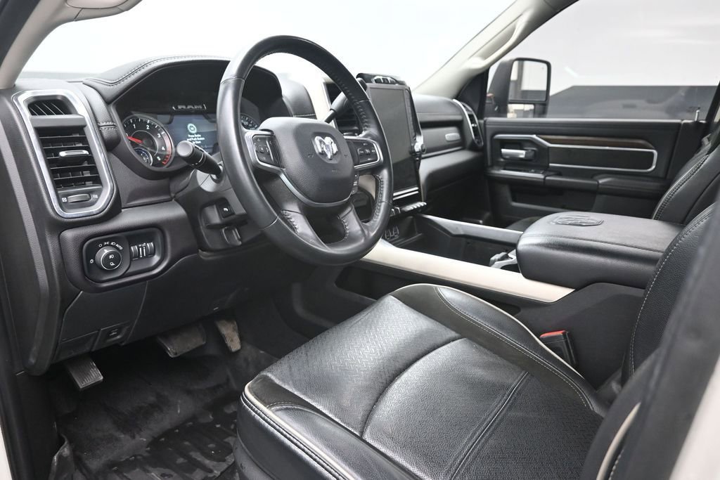 Used 2023 RAM 2500 Laramie AWD/4WD image 19