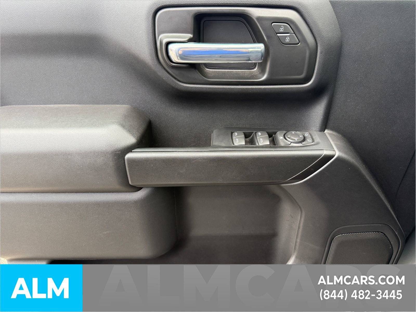 Used 2024 Chevrolet Silverado 1500 Custom image 27