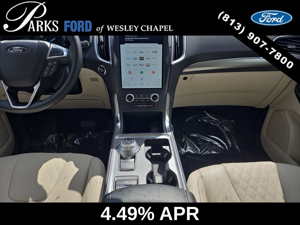 Certified 2023 Ford Edge Titanium AWD/4WD image 14