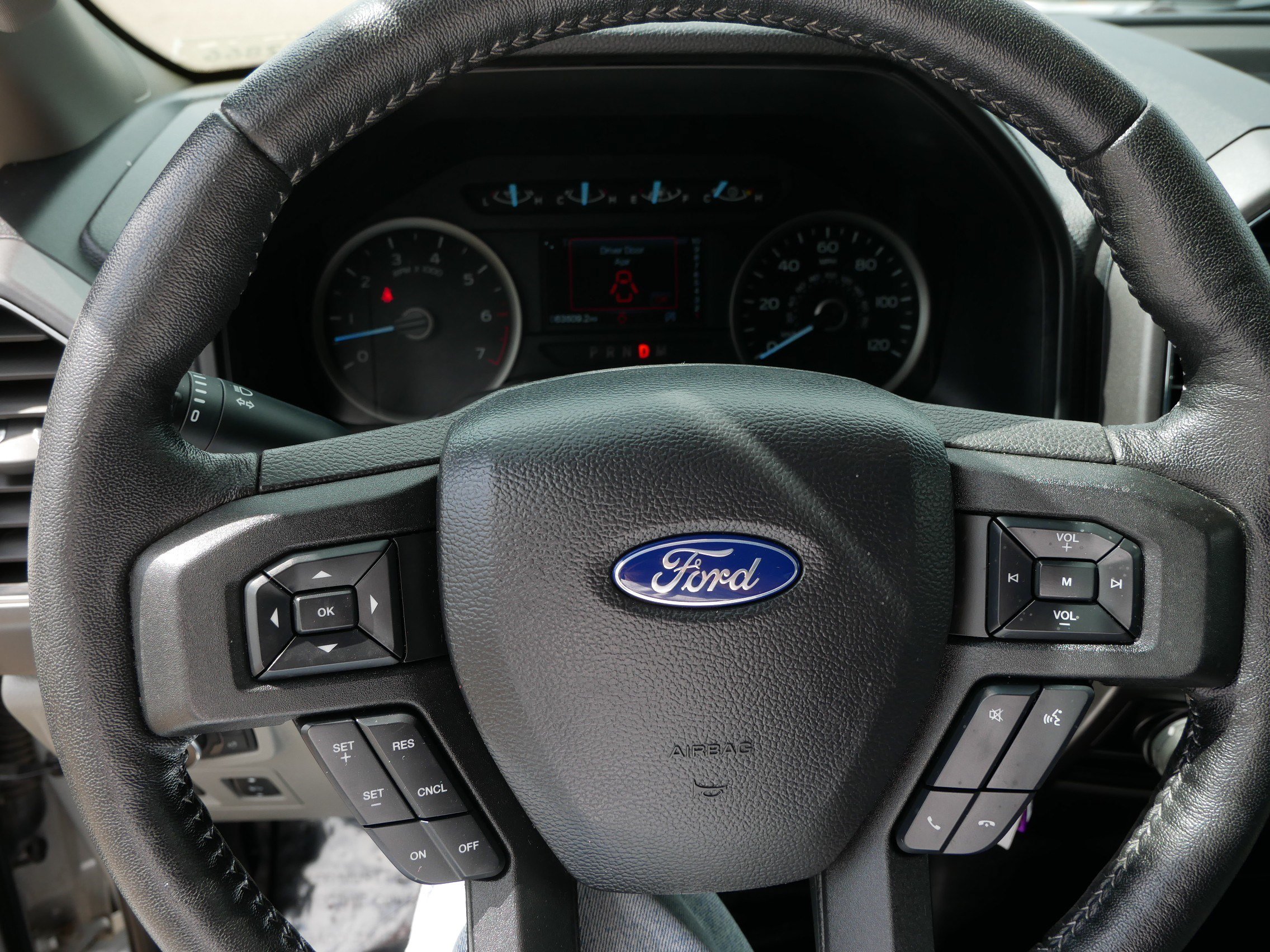 Certified 2019 Ford F150 XLT w/ Equipment Group 302A Luxury AWD/4WD image 25