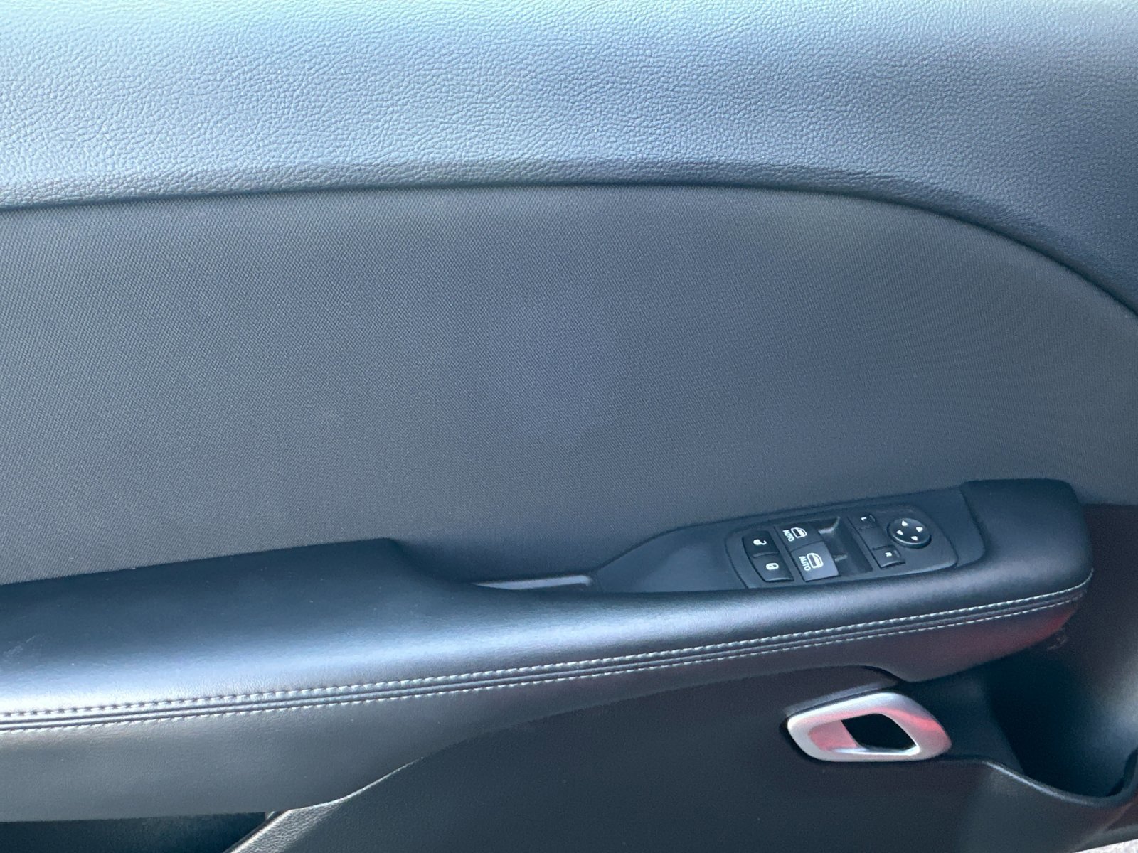 Used 2023 Dodge Challenger GT image 11