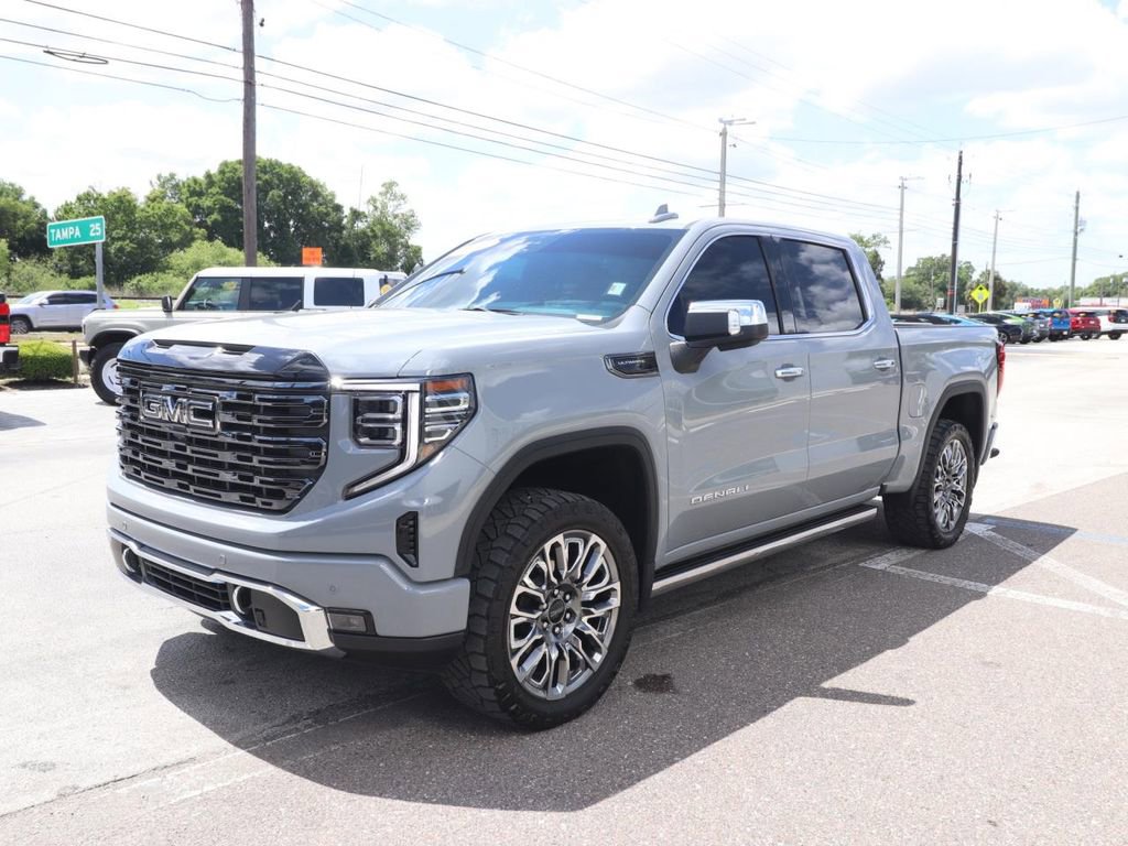 Used 2025 GMC Sierra 1500 Denali Ultimate AWD/4WD image 5