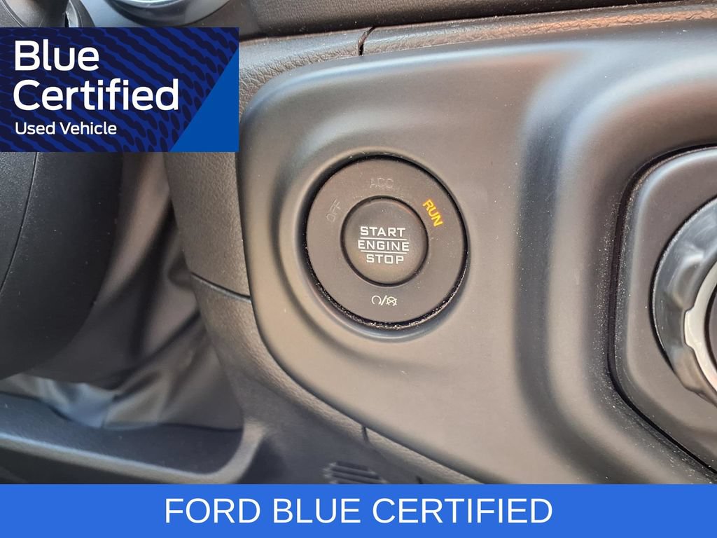 Used 2022 Jeep Wrangler Unlimited Sahara AWD/4WD image 12