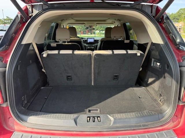 Certified 2020 Ford Explorer Limited RWD image 13