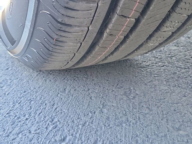 Used 2020 Hyundai Santa Fe SEL image 32