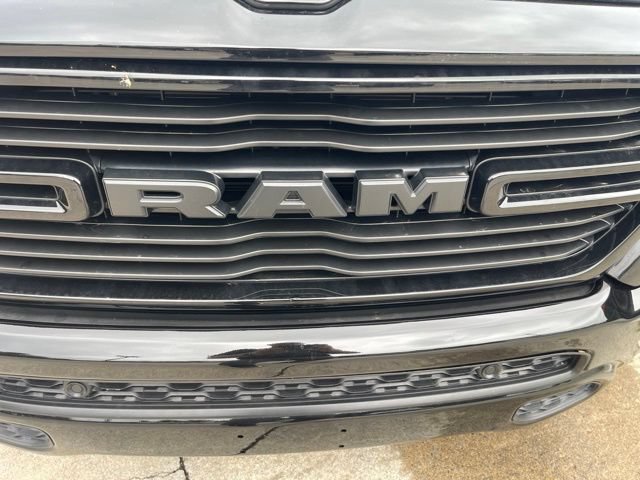 Used 2022 RAM 1500 Laramie AWD/4WD image 14