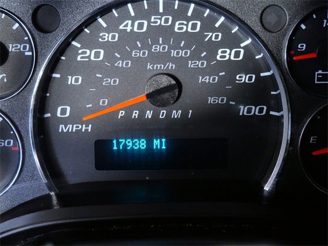 Used 2024 Chevrolet Express 2500 w/ Driver Convenience Package image 18
