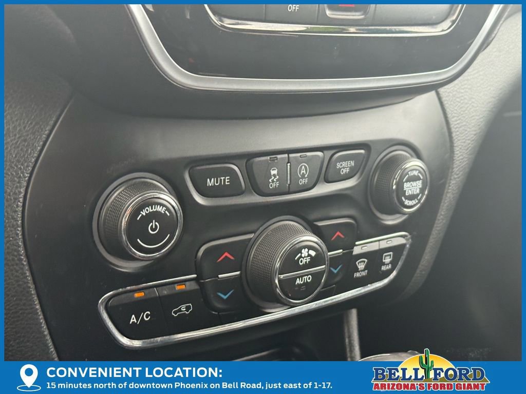 Used 2019 Jeep Cherokee Limited image 26