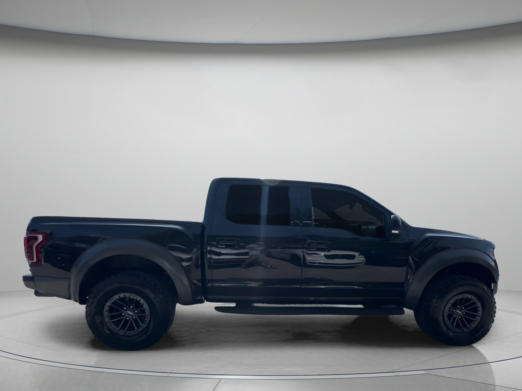 Certified 2020 Ford F150 Raptor w/ Equipment Group 802A Luxury image 26
