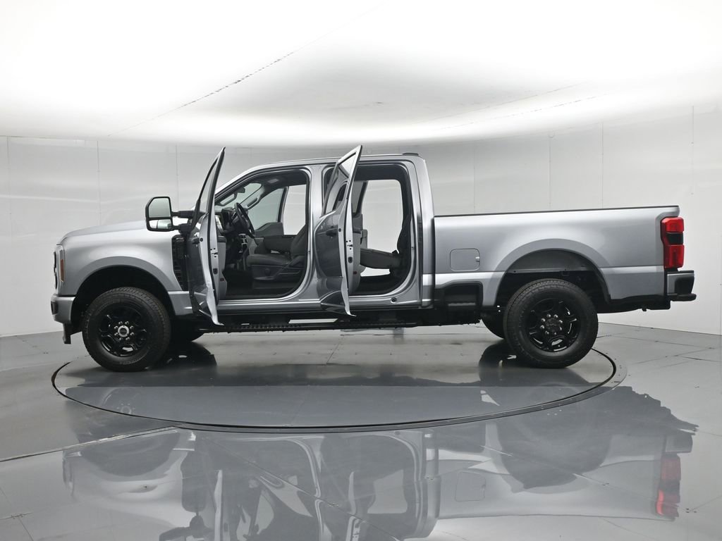 Certified 2024 Ford F250 XL w/ STX Appearance Package AWD/4WD image 36