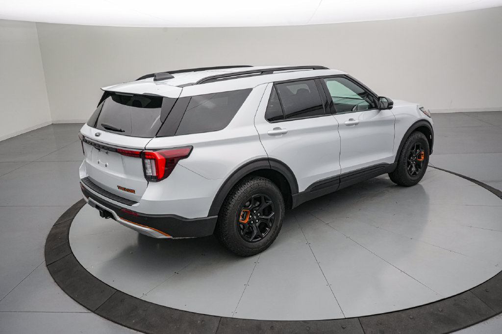 Certified 2026 Ford Explorer Tremor AWD/4WD image 4