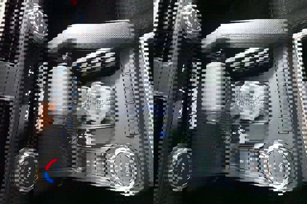 Used 2025 Toyota 4Runner SR5 image 19