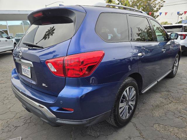 Used 2020 Nissan Pathfinder SL FWD image 10