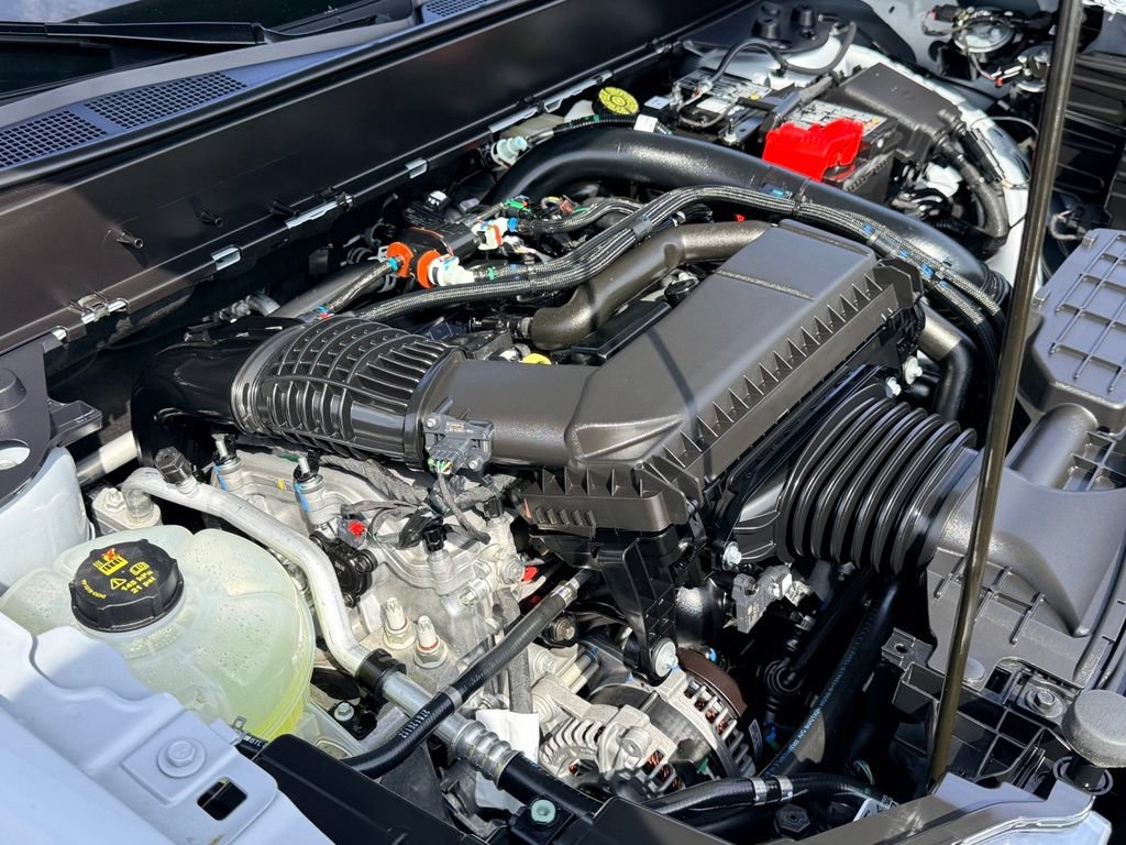 Certified 2026 Ford Maverick XLT AWD/4WD image 32