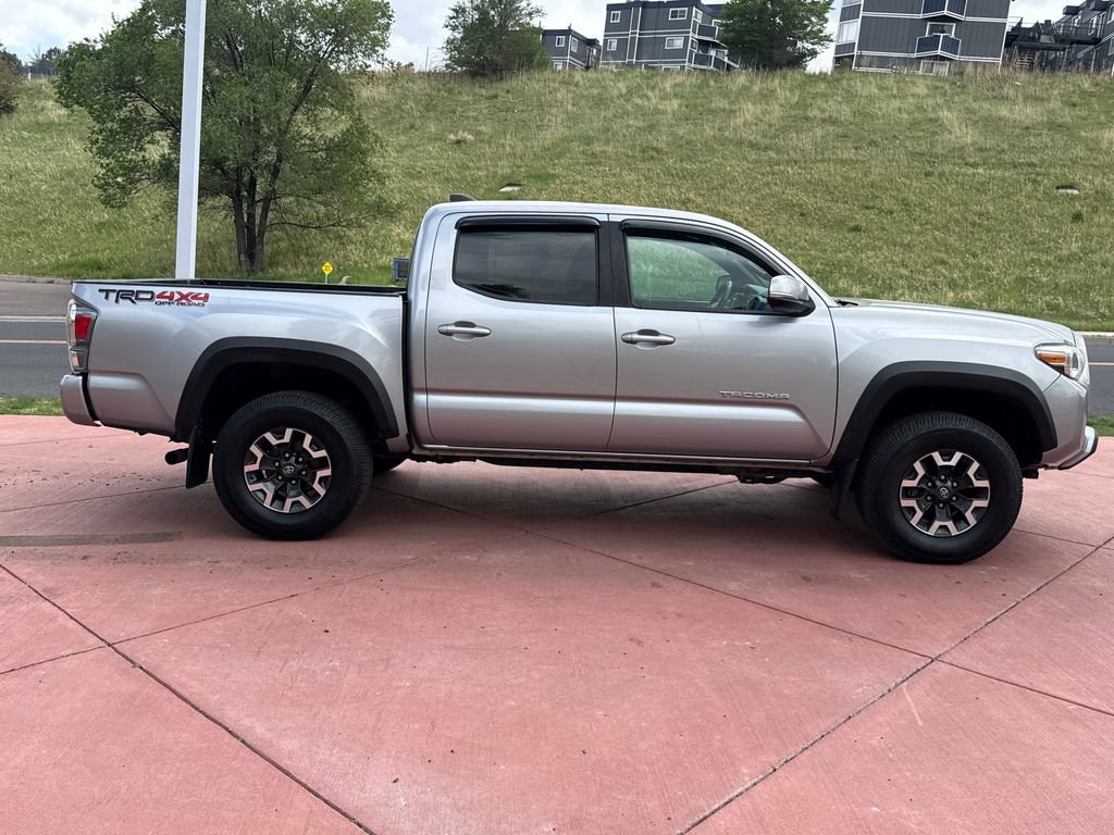 Used 2021 Toyota Tacoma TRD Off-Road w/ Technology Package AWD/4WD image 8