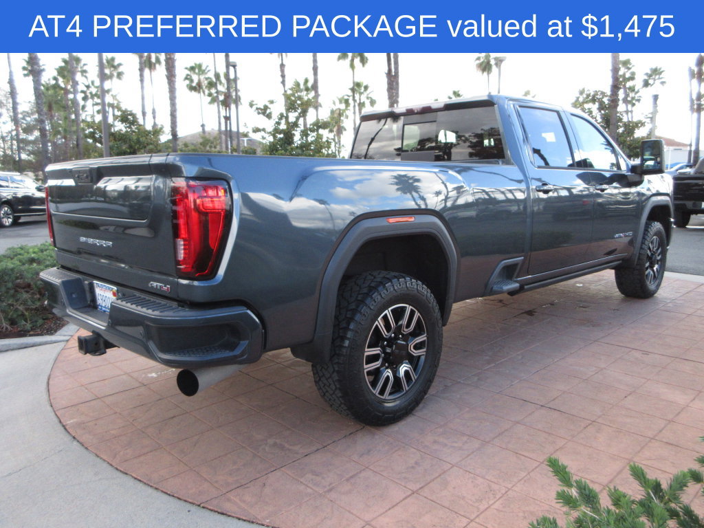 Used 2020 GMC Sierra 2500 AT4 w/ Technology Package AWD/4WD image 4
