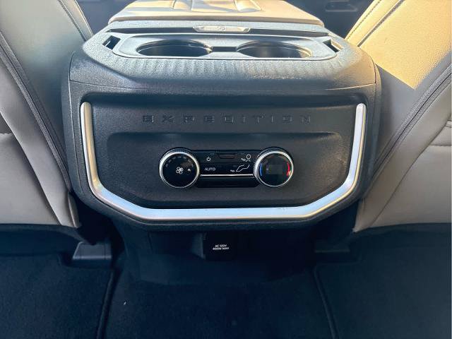 Certified 2025 Ford Expedition Active AWD/4WD image 22