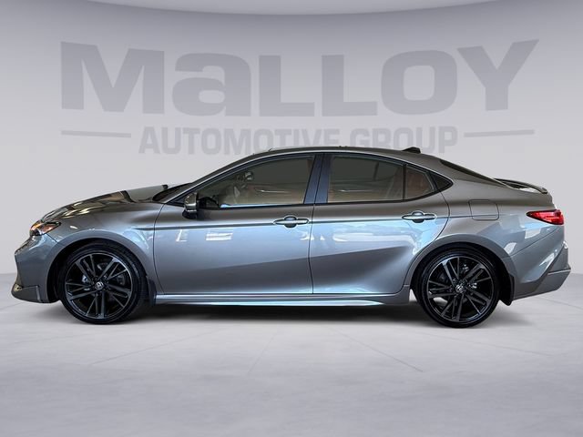 Used 2026 Toyota Camry XSE w/ Premium Plus Package FWD image 2