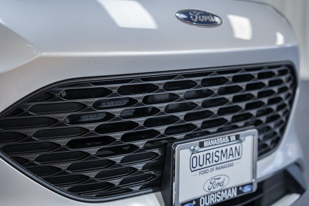 Certified 2020 Ford Escape S FWD image 10
