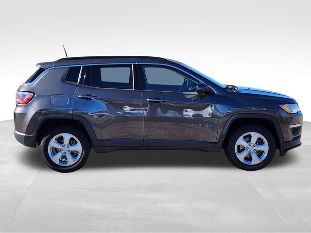 Used 2018 Jeep Compass Latitude w/ Cold Weather Group image 6
