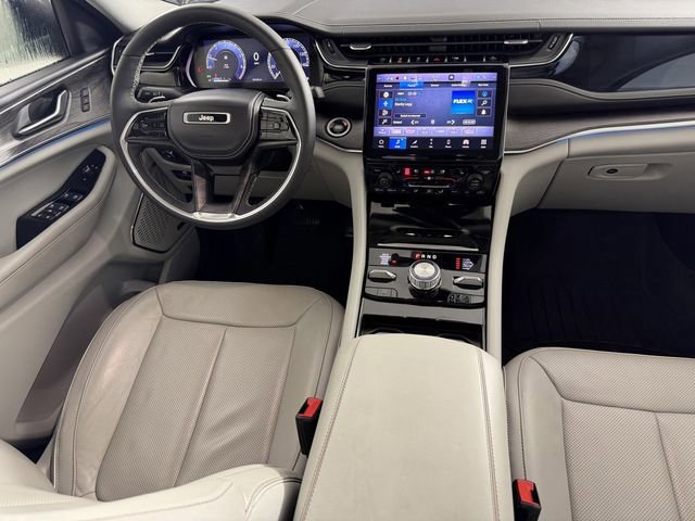 Used 2023 Jeep Grand Cherokee L Overland w/ Rear Seat Video Group I image 35