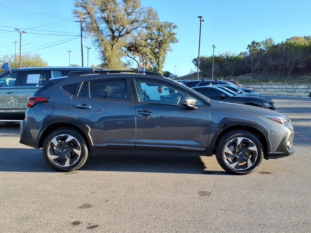 Used 2024 Subaru Crosstrek 2.5i Limited w/ Crosstrek Mirror Package image 2