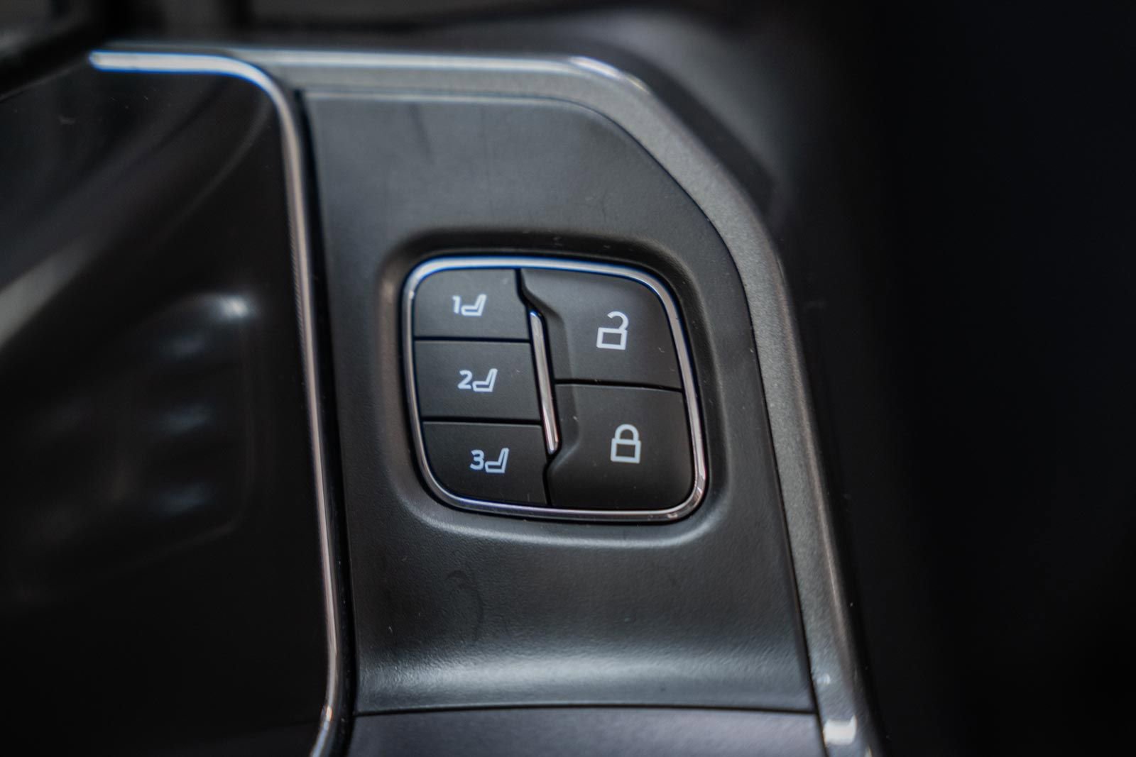 Certified 2022 Ford F150 Lariat w/ Equipment Group 502A High image 48