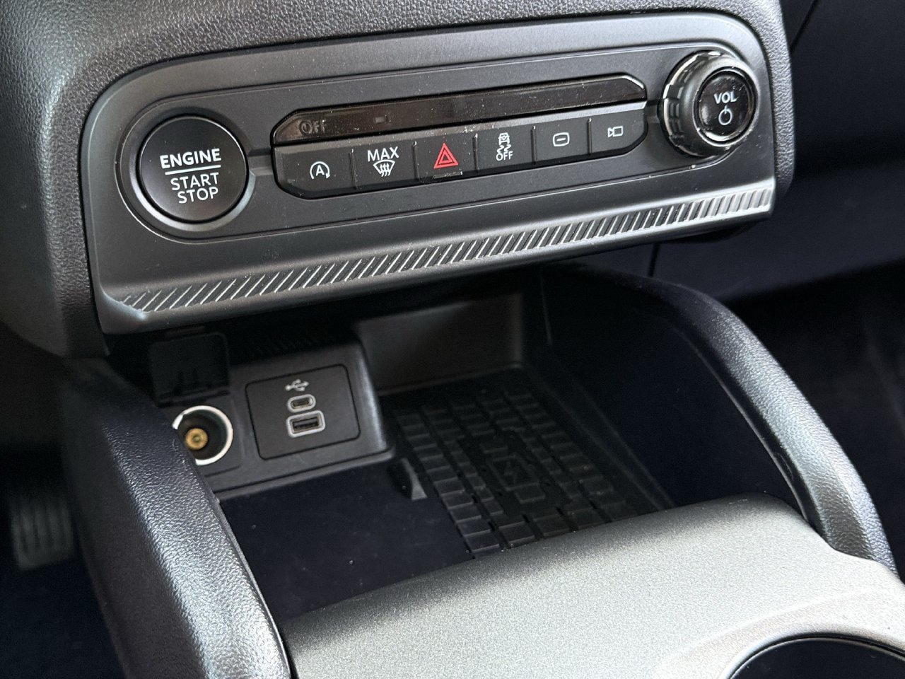 Certified 2025 Ford Bronco Sport Outer Banks AWD/4WD image 19