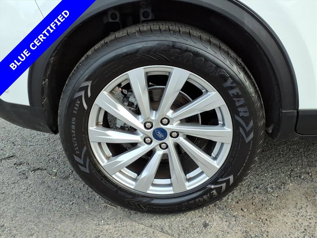 Certified 2022 Ford Escape Titanium w/ Titanium Elite Package image 8