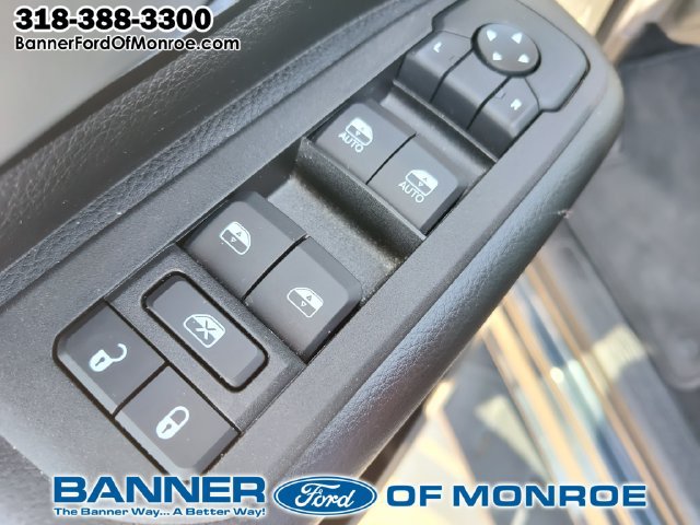 Used 2026 RAM 1500 Express RWD image 16