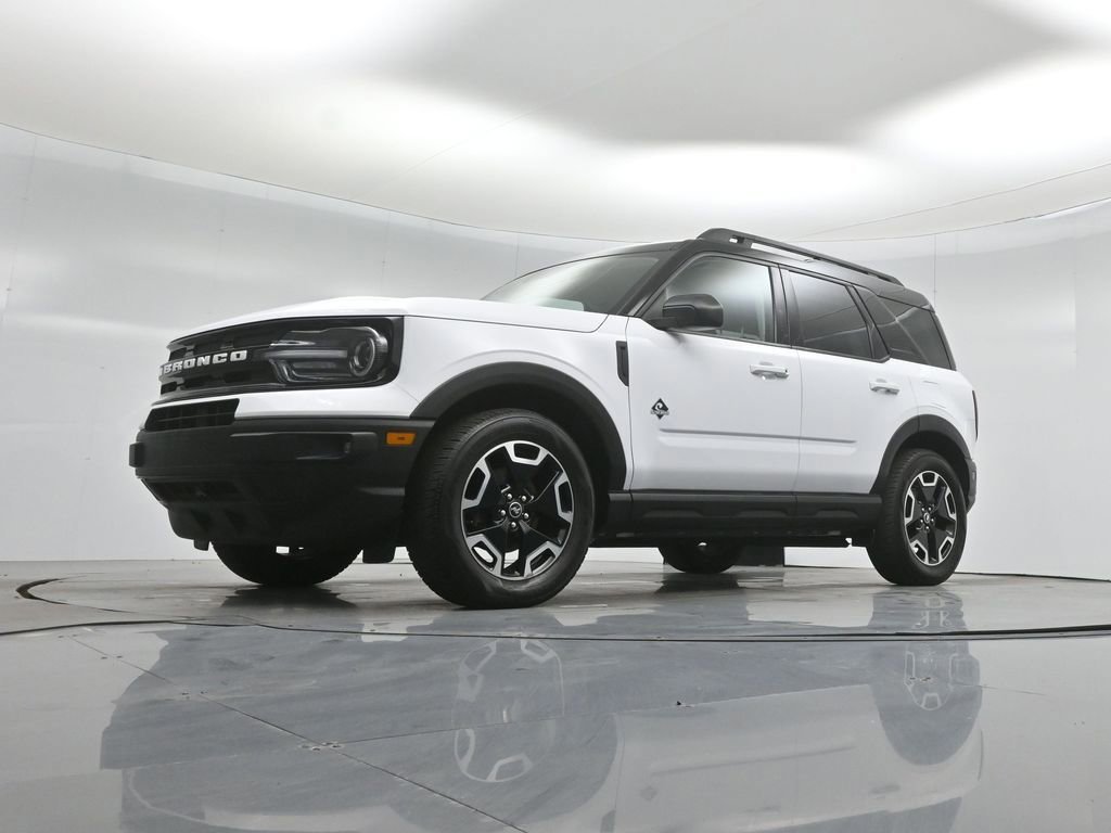 Certified 2022 Ford Bronco Sport Outer Banks w/ Tech Package AWD/4WD image 29