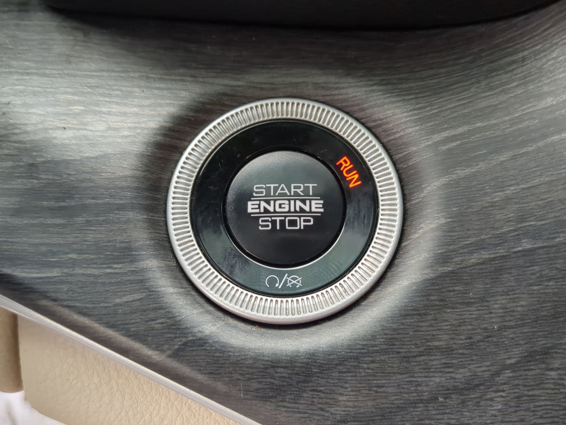 Used 2024 Jeep Grand Cherokee L Limited image 62