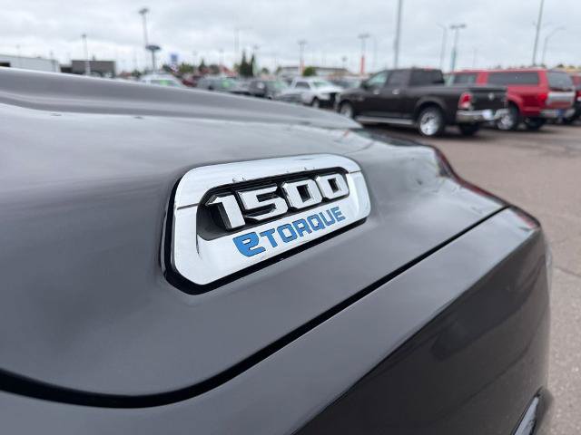 Used 2025 RAM 1500 Big Horn AWD/4WD image 13