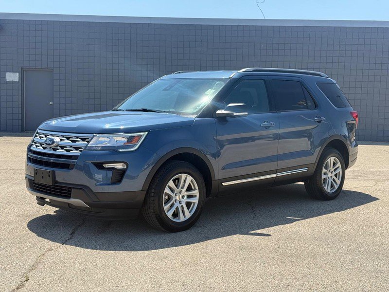 Certified 2019 Ford Explorer XLT w/ Equipment Group 202A AWD/4WD image 9