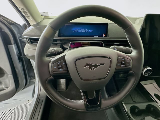 Certified 2025 Ford Mustang Mach-E Select w/ Comfort Package Lite AWD/4WD image 17