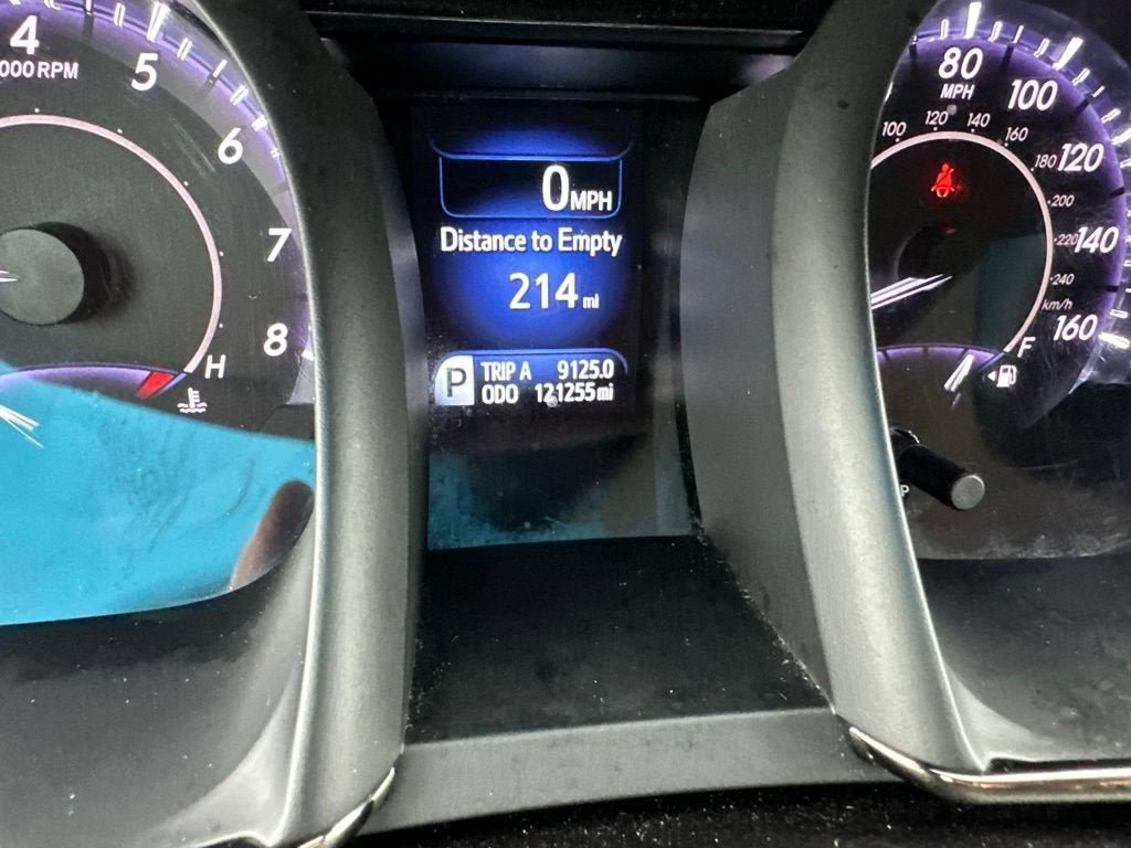 Used 2018 Toyota Avalon Limited w/ Carpet Mat Package FWD image 16